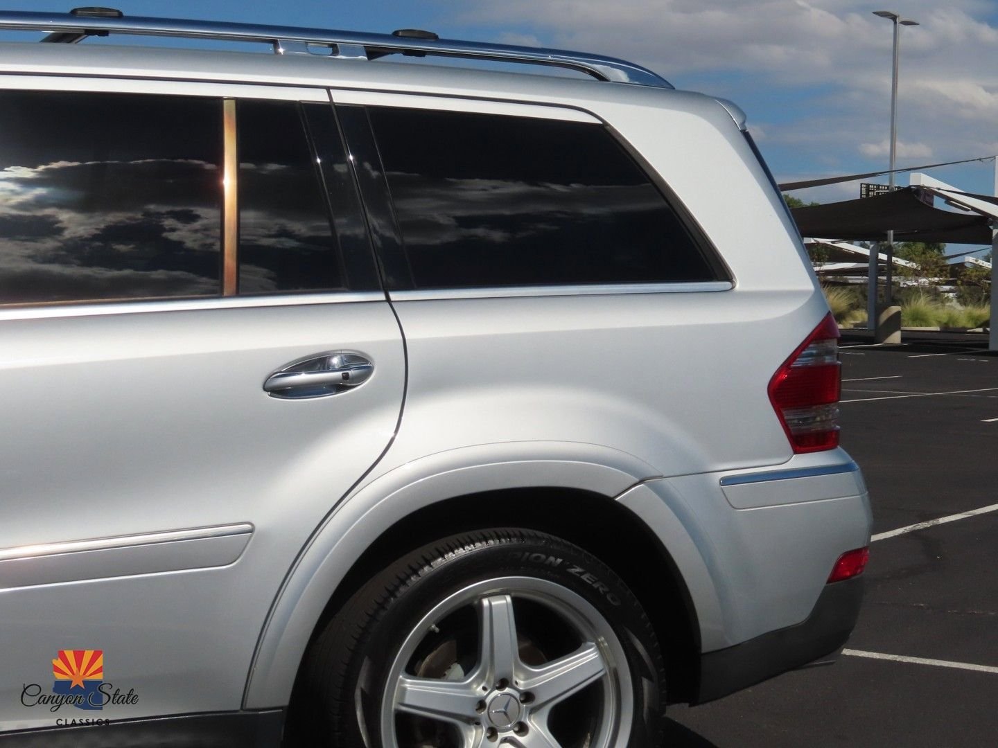 Used 2009 Mercedes-Benz GL 550 4MATIC image 22
