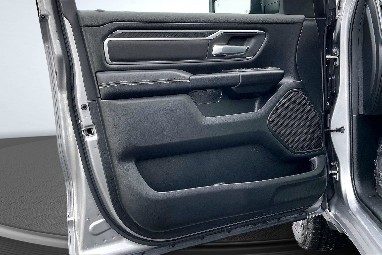 Used 2025 RAM 1500 Big Horn image 24