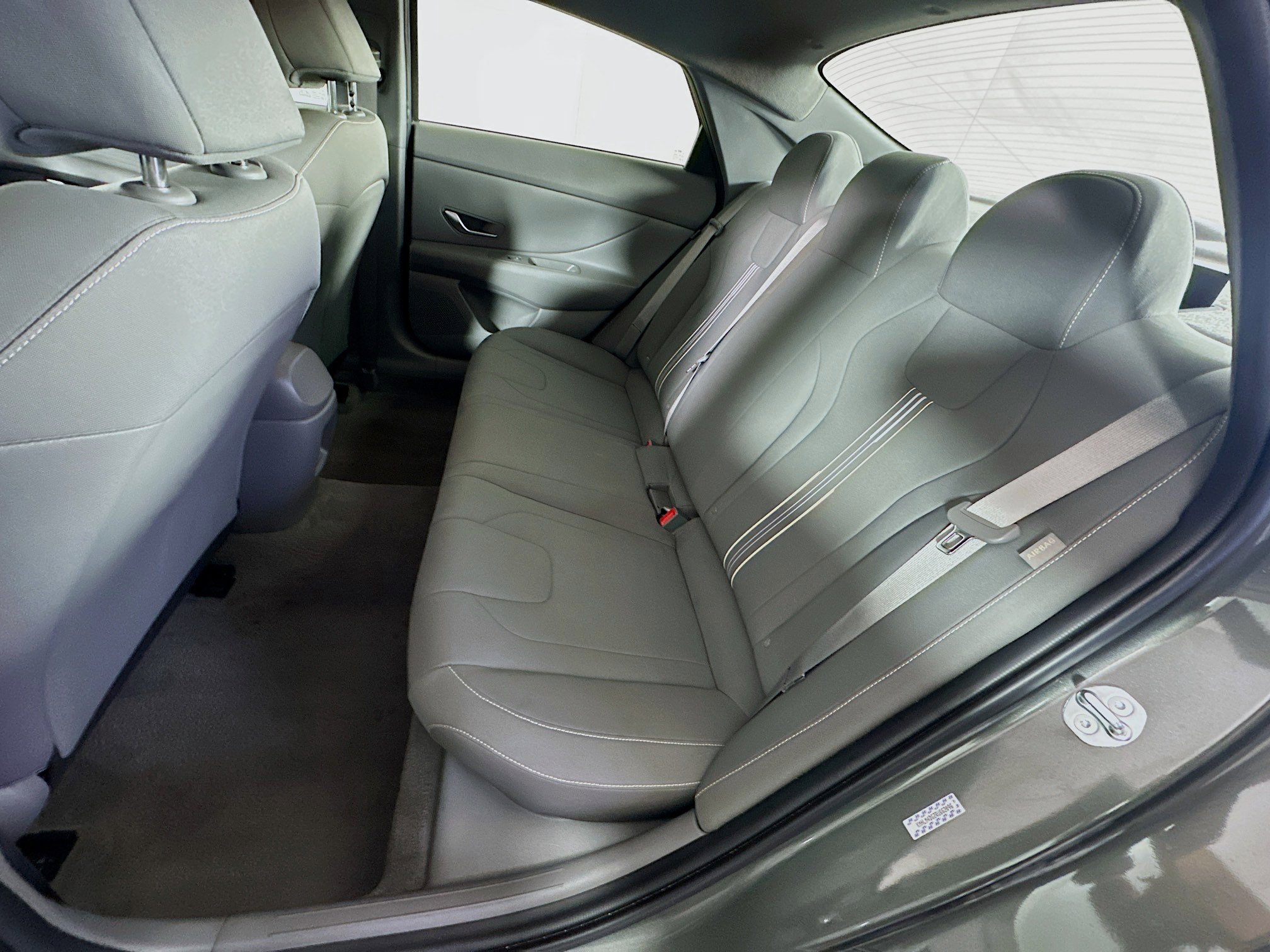 Used 2024 Hyundai Elantra SEL image 28