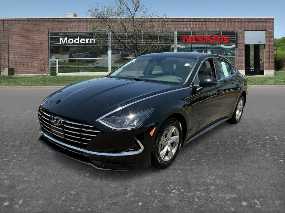 Used 2023 Hyundai Sonata SE w/ Preferred Accessory Package FWD video 1