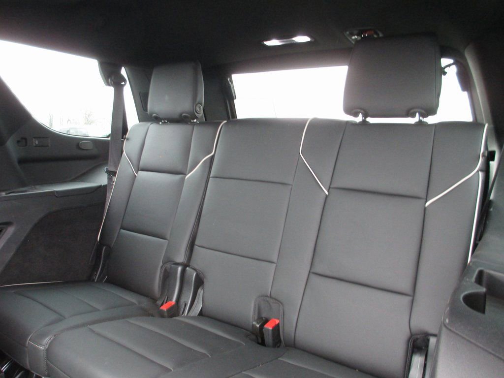 Used 2024 Cadillac Escalade Premium Luxury image 22