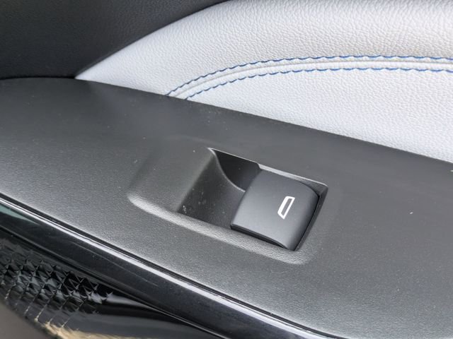 New 2026 Chevrolet Trax LT w/ Sunroof Package FWD image 33