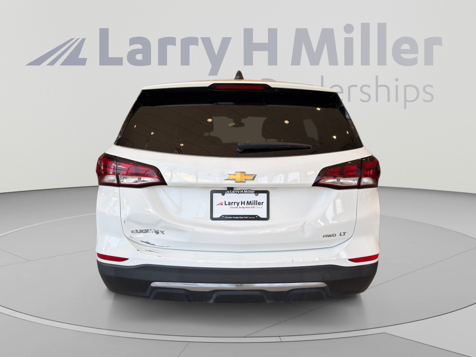 Used 2022 Chevrolet Equinox LT AWD/4WD image 4