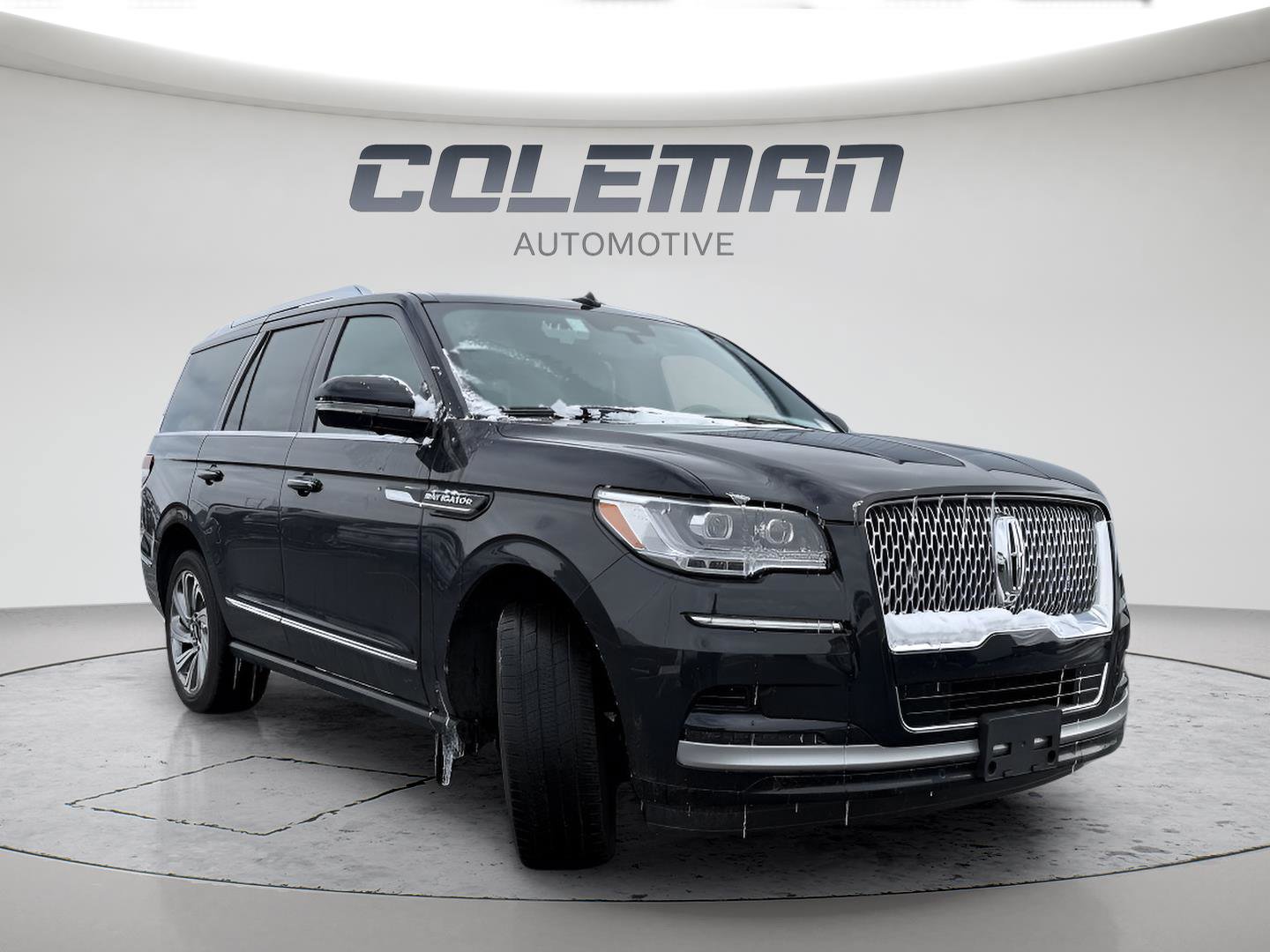 Used 2024 Lincoln Navigator Reserve image 7