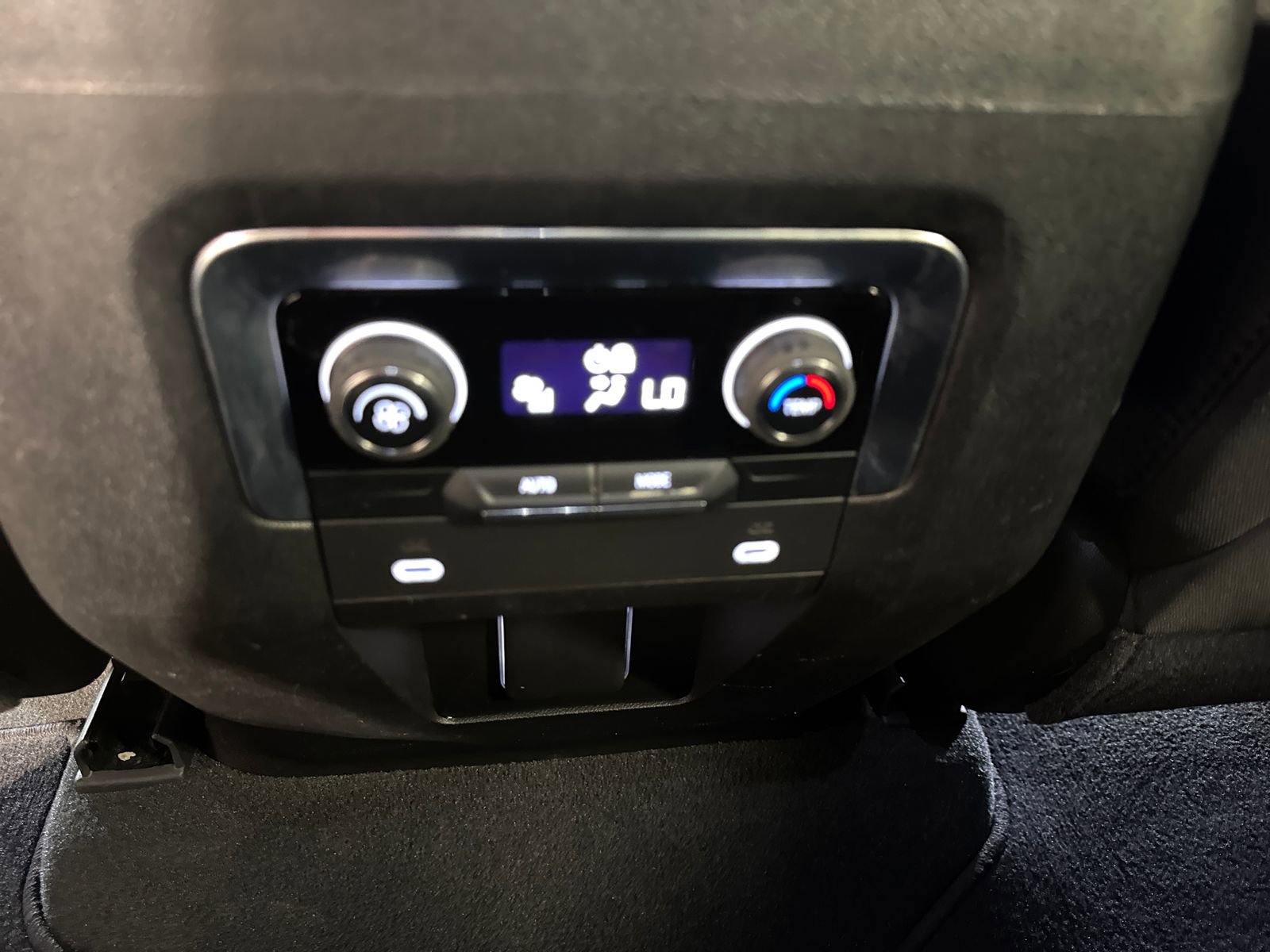 Used 2021 Chevrolet Suburban LS AWD/4WD image 26