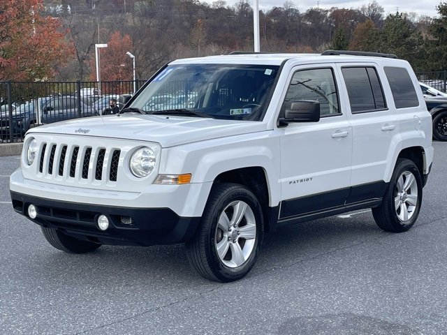 Used 2017 Jeep Patriot Latitude image 10