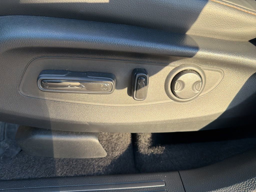 Used 2023 Honda CR-V Sport Touring image 14