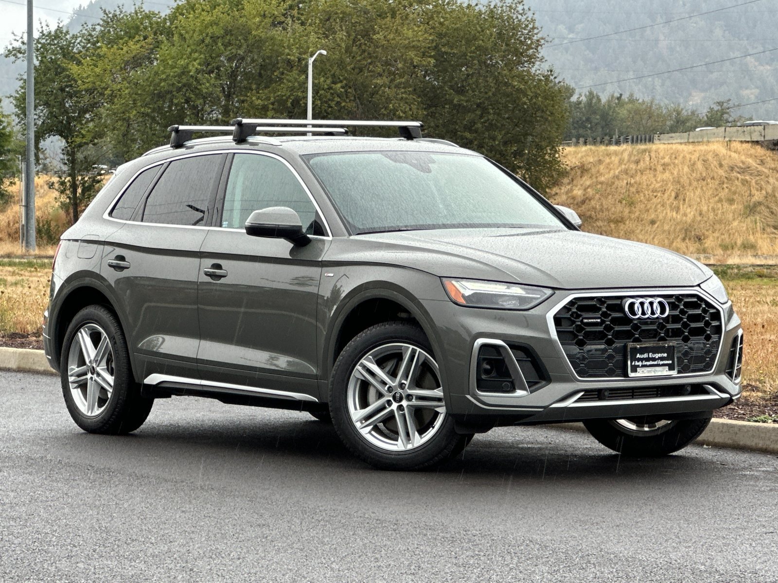 Used 2024 Audi Q5 e Premium Plus w/ Premium Plus Package