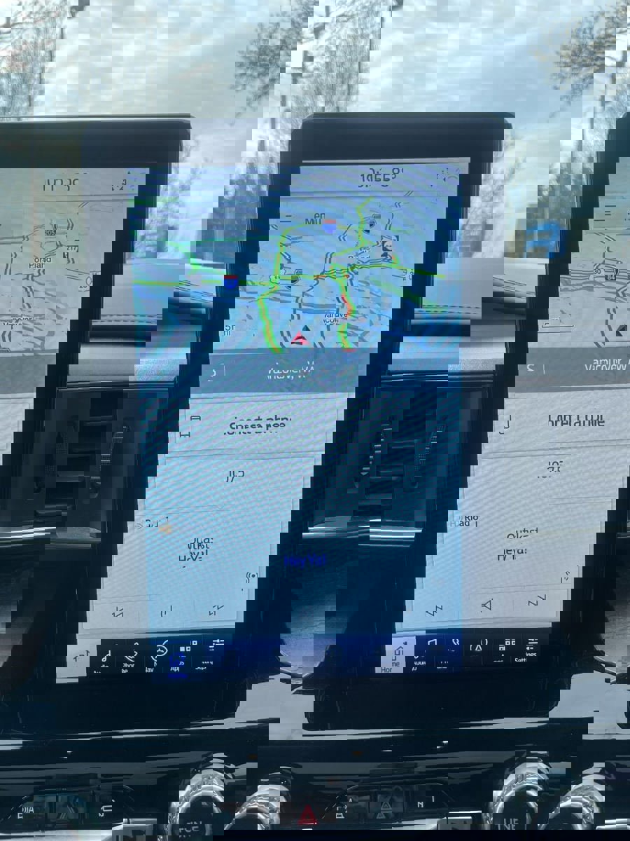 Used 2021 Ford Explorer Platinum w/ Equipment Group 601A AWD/4WD image 22