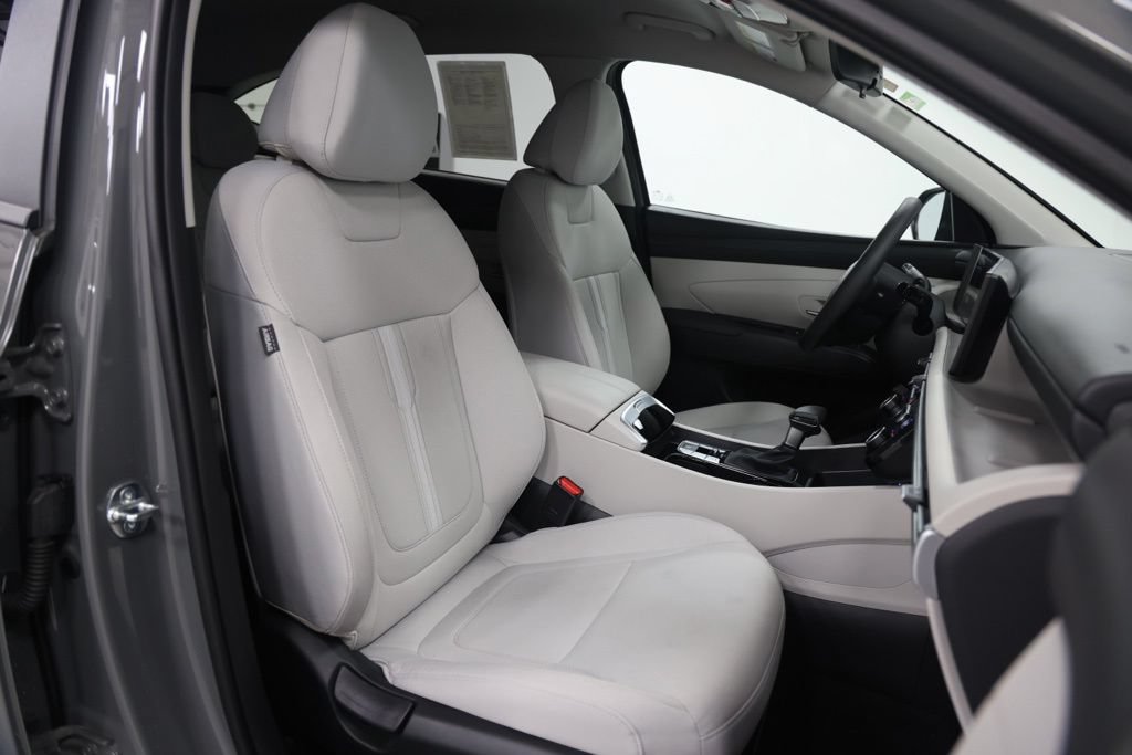 Certified 2025 Hyundai Tucson SEL AWD/4WD image 17