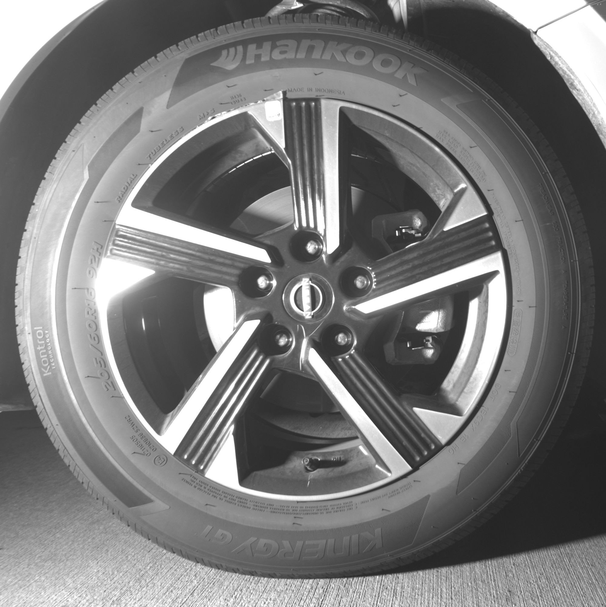 Used 2025 Nissan Sentra SV image 13