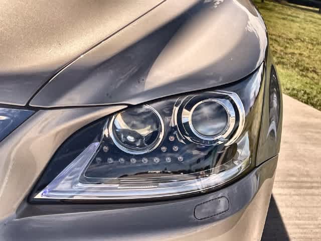 Used 2016 Lexus LS 460 w/ Comfort Package RWD image 24