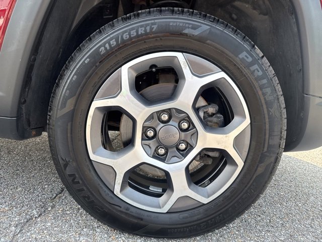 Used 2022 Jeep Compass Trailhawk w/ Sun and Sound Group image 9