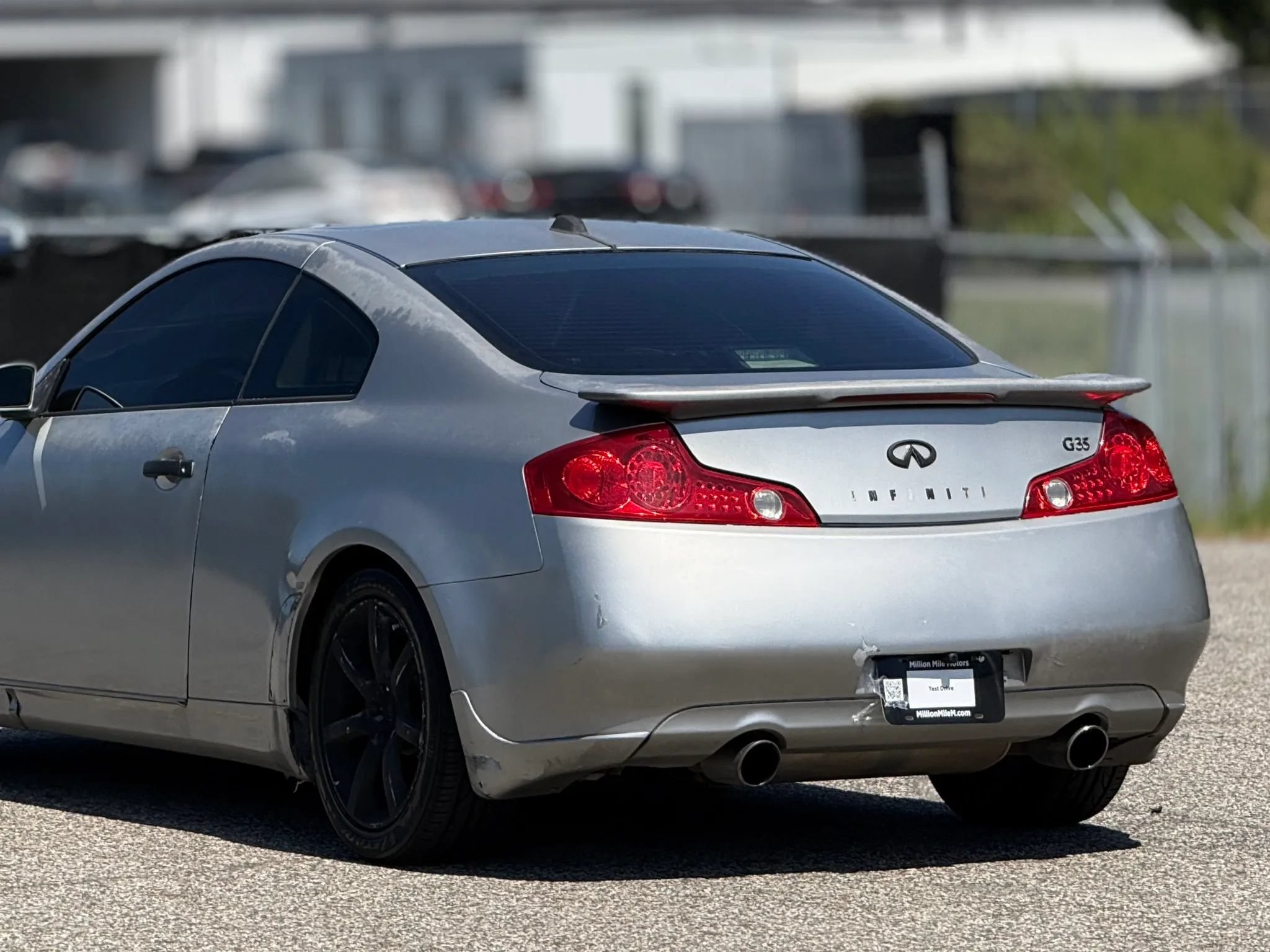 Used 2004 INFINITI G35 Coupe w/ Premium Pkg RWD image 16