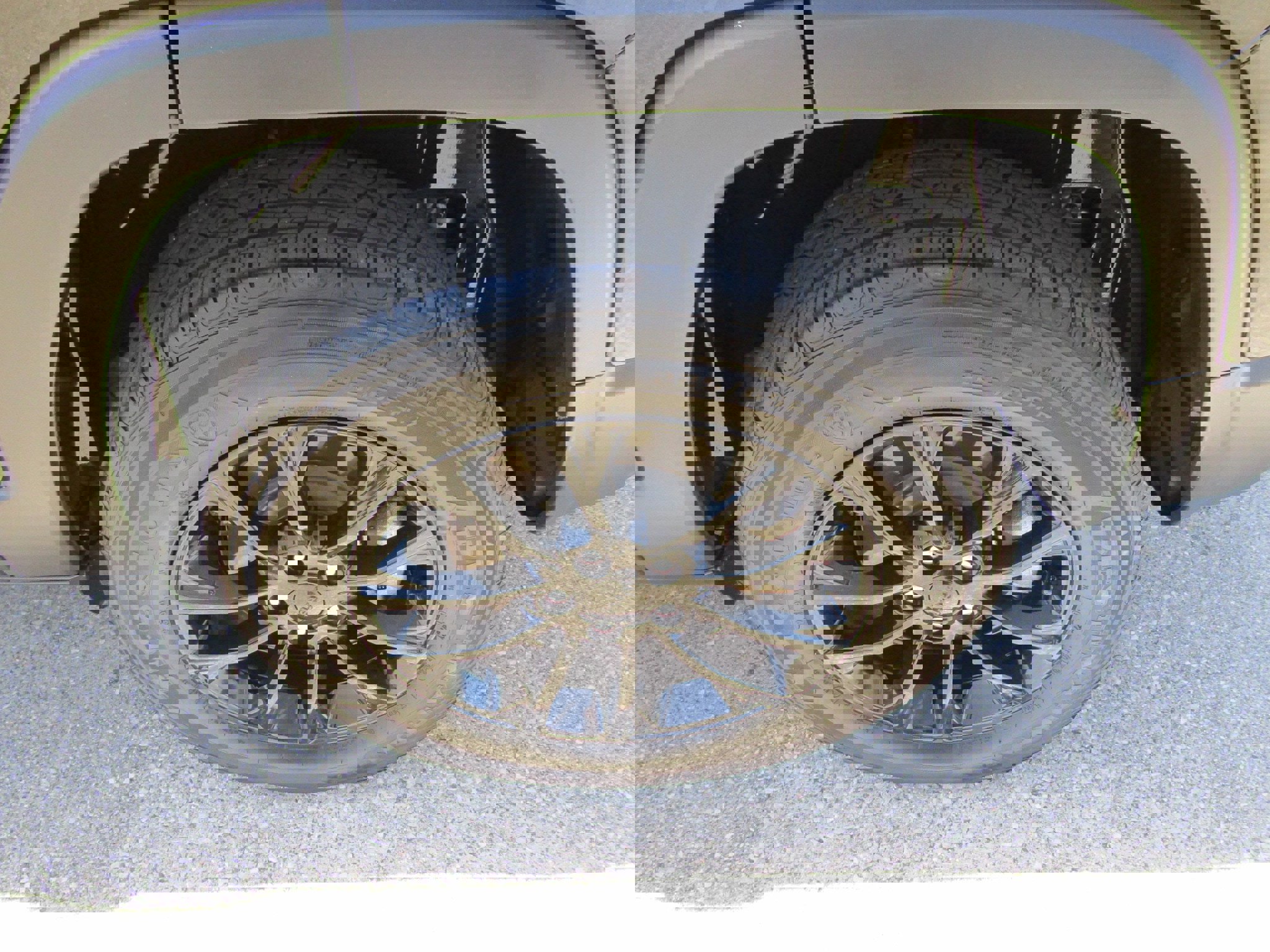 Used 2023 Jeep Cherokee Altitude Lux image 10