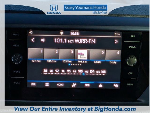 Used 2024 Volkswagen Taos SE image 18