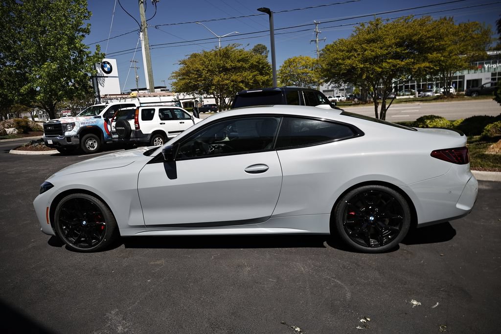 New 2026 BMW 430i Coupe w/ M Sport Package RWD image 10