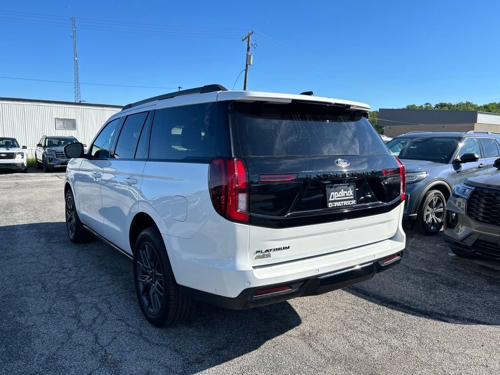 Used 2025 Ford Expedition Platinum w/ Stealth Performance Package AWD/4WD image 7