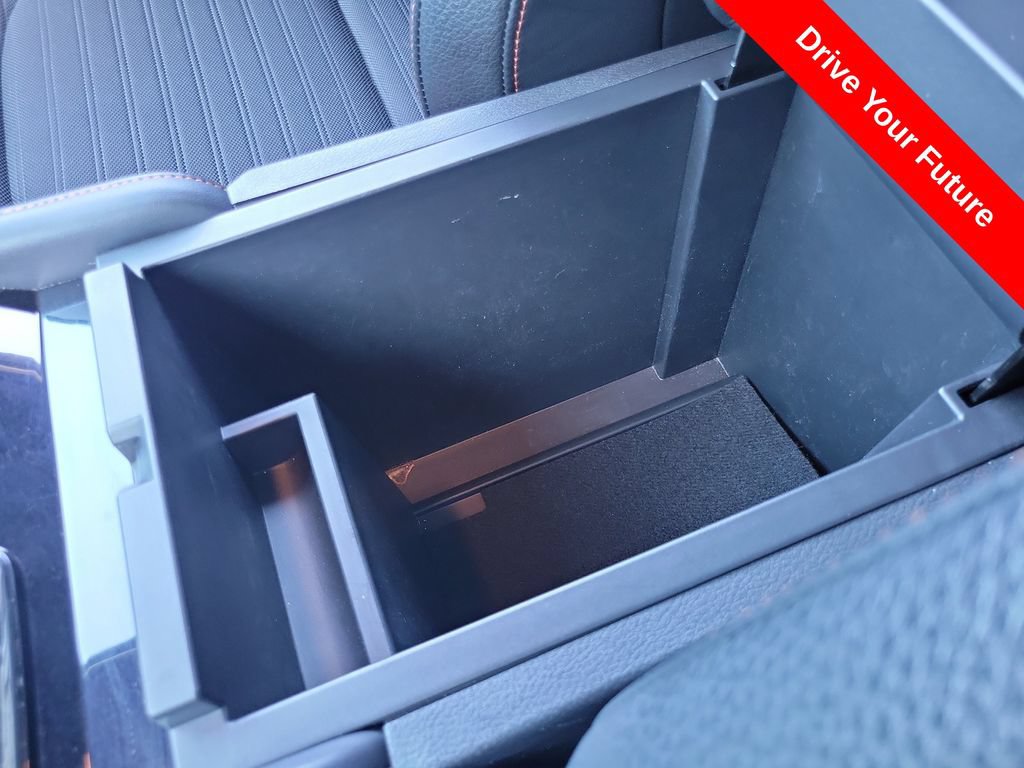 Used 2024 Nissan Pathfinder Rock Creek AWD/4WD image 14