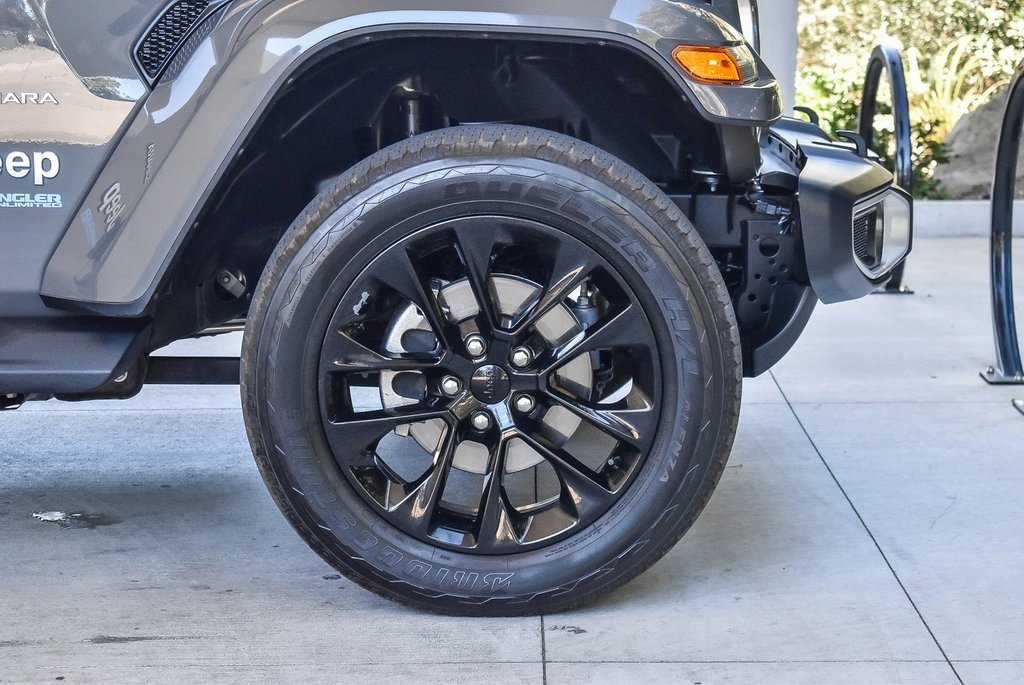 Used 2021 Jeep Wrangler Unlimited Sahara w/ Cold Weather Group image 10