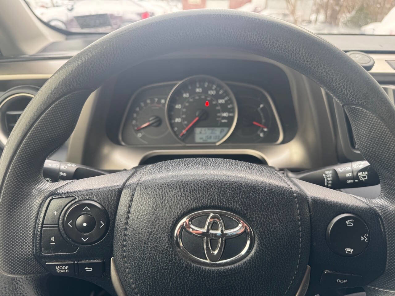 Used 2015 Toyota RAV4 LE image 25