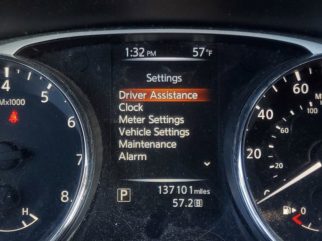 Used 2015 Nissan Rogue SL image 16