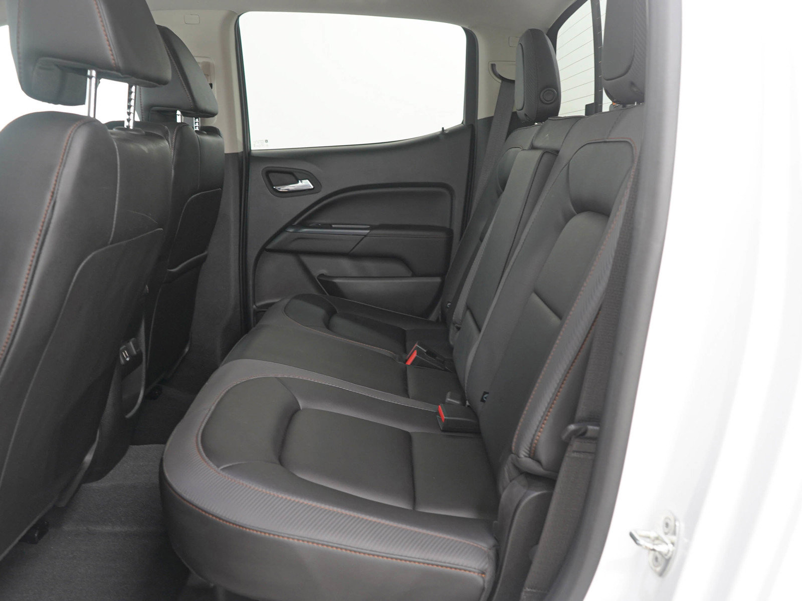 Used 2022 GMC Canyon AT4 image 15