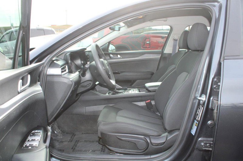 Used 2024 Kia K5 LXS image 9