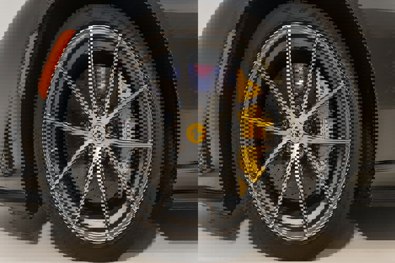 Used 2020 Ferrari 812 Superfast image 15