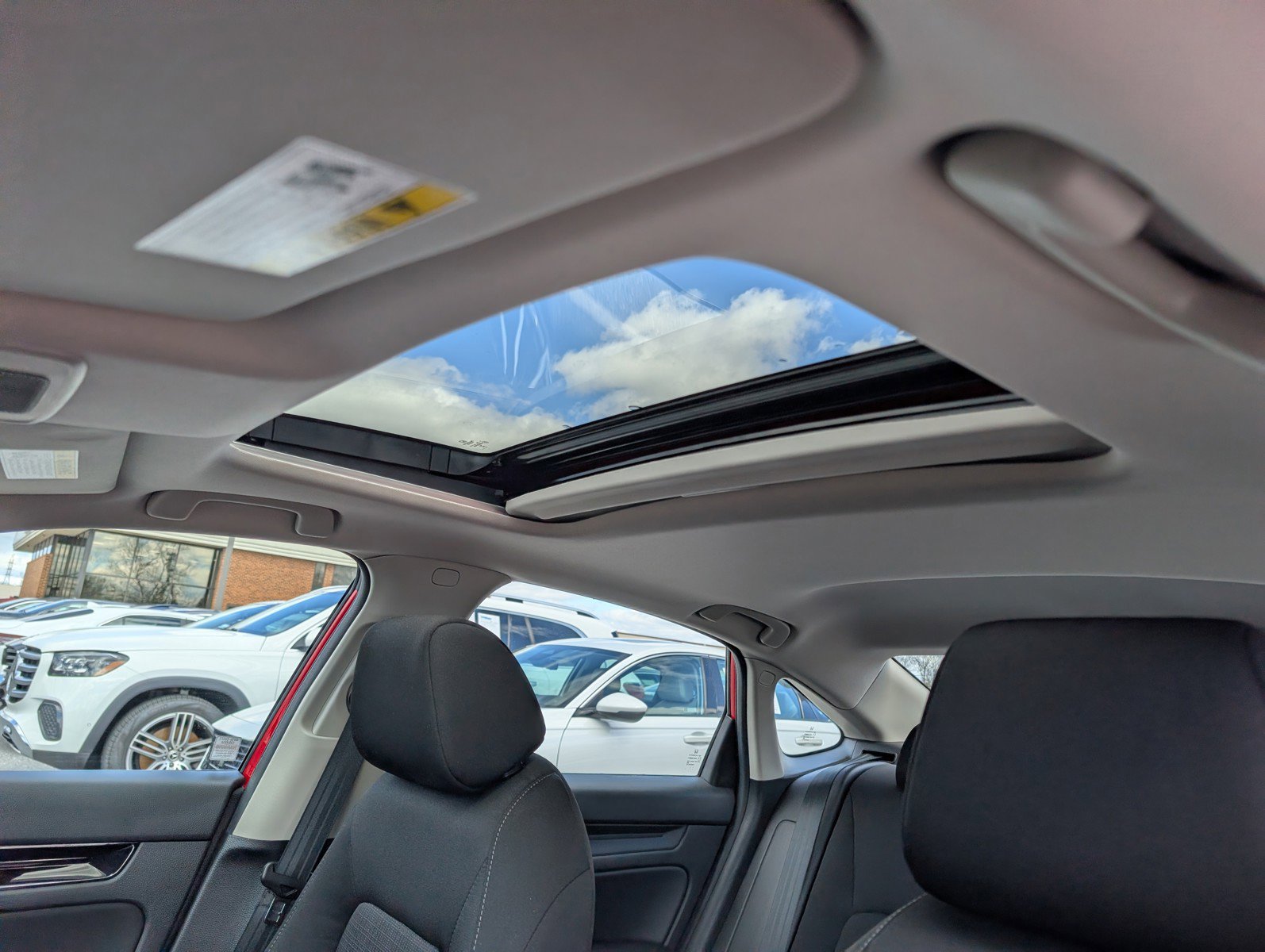 Used 2024 Honda Civic EX image 29