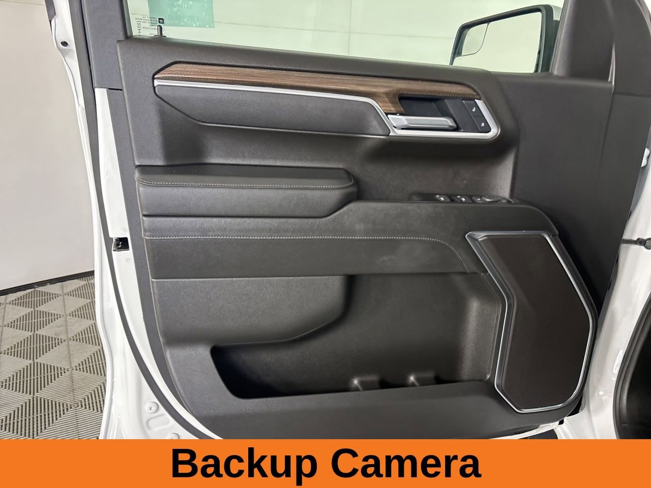 Used 2025 Chevrolet Silverado 1500 LT image 8