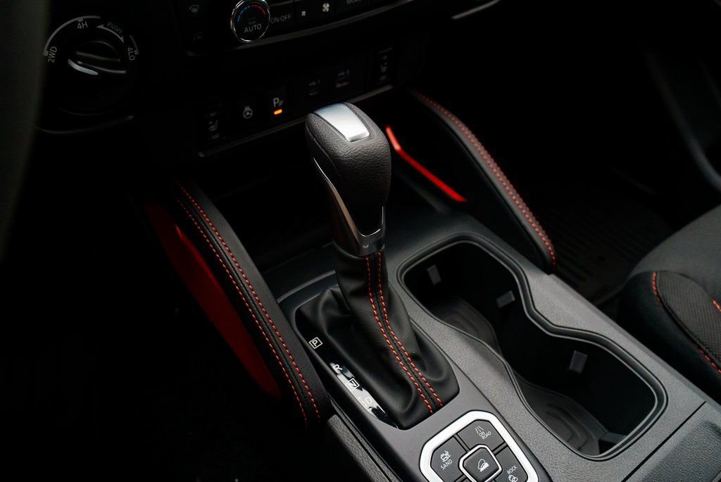 New 2026 Nissan Frontier PRO-4X w/ Pro-4x Convenience Package image 18