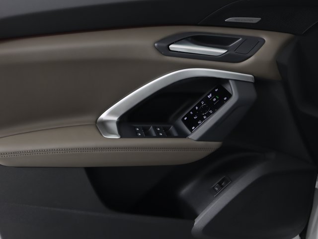 New 2026 Audi Q5 Premium Plus AWD/4WD image 11