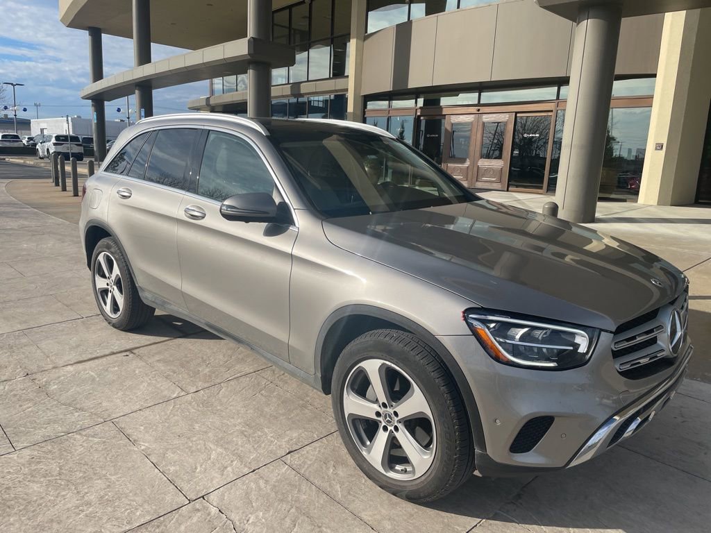 Used 2022 Mercedes-Benz GLC 300 GLC 300 image 2