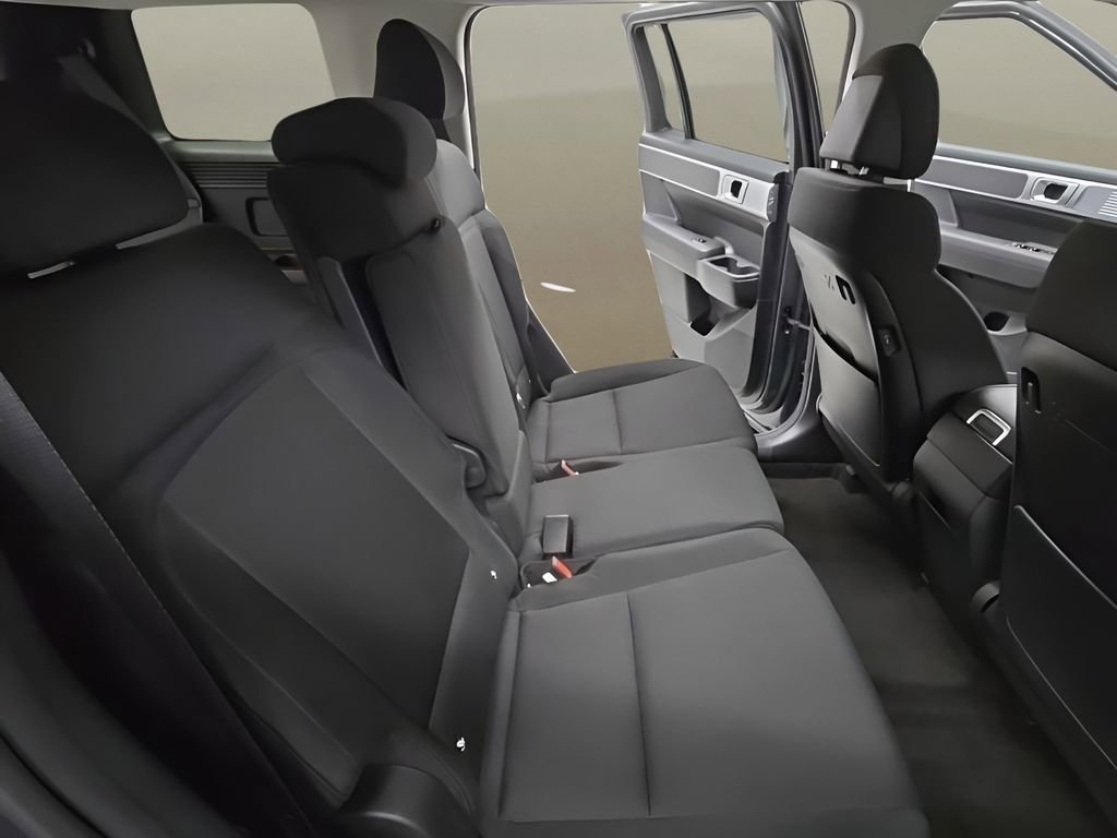 New 2026 Hyundai Santa Fe SE FWD image 18