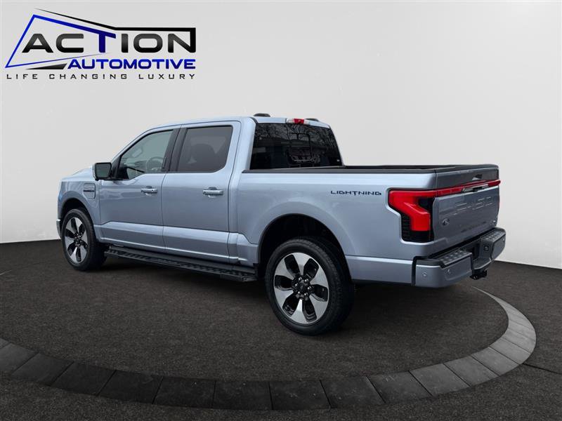 Used 2022 Ford F150 Lightning Platinum image 6
