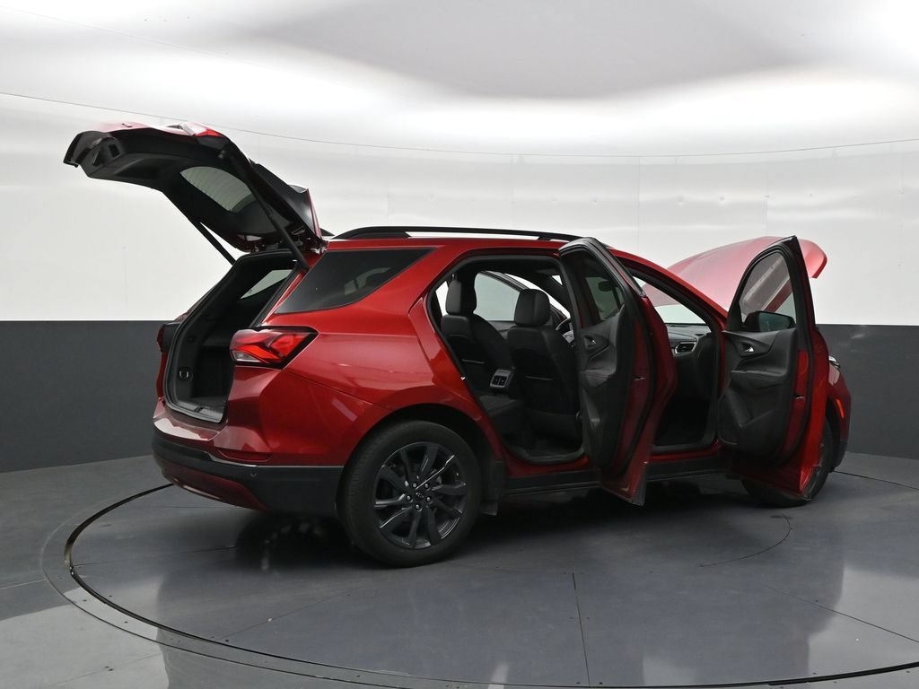 Used 2024 Chevrolet Equinox RS FWD image 27
