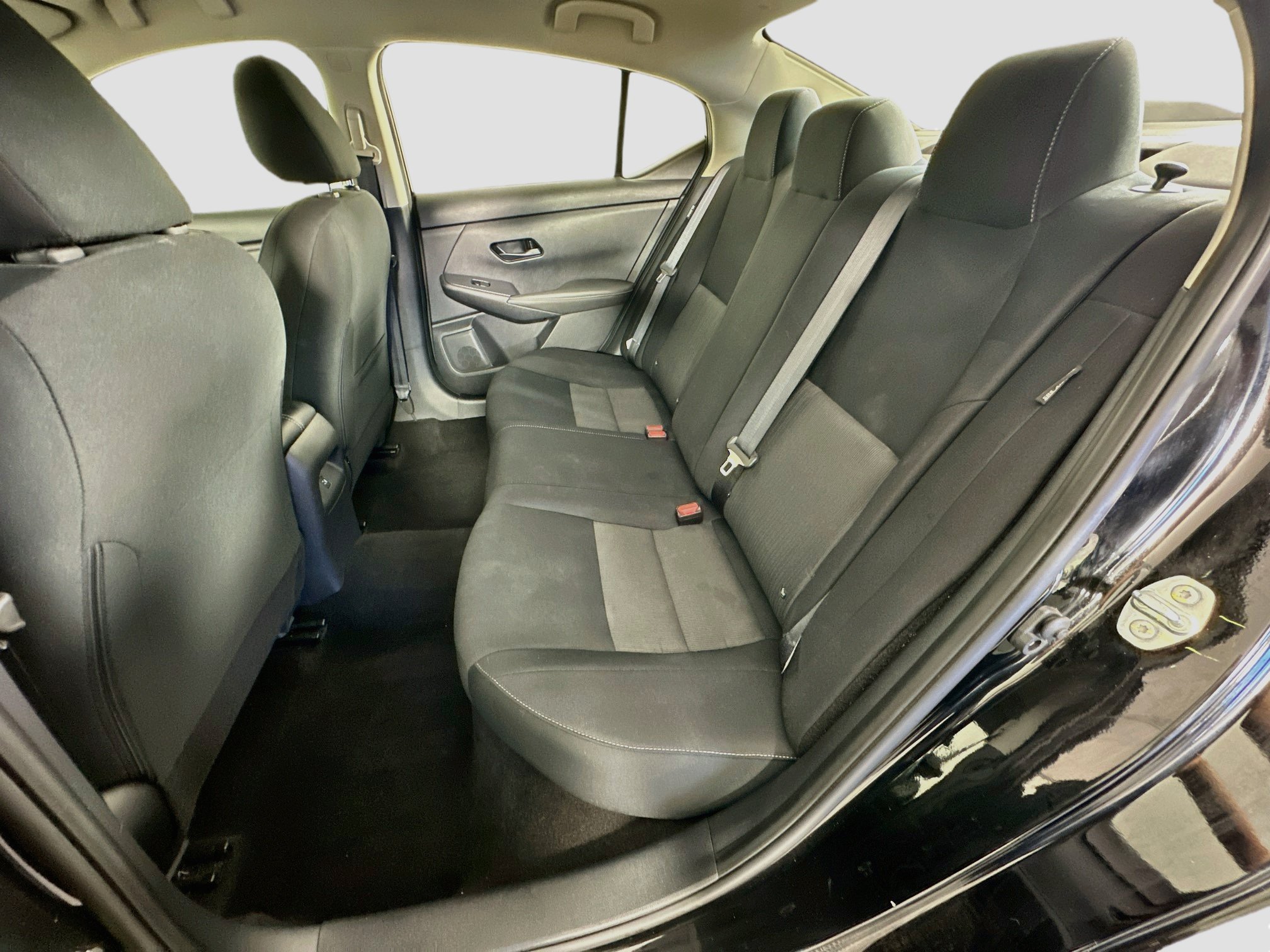 Used 2024 Nissan Sentra SV FWD image 27