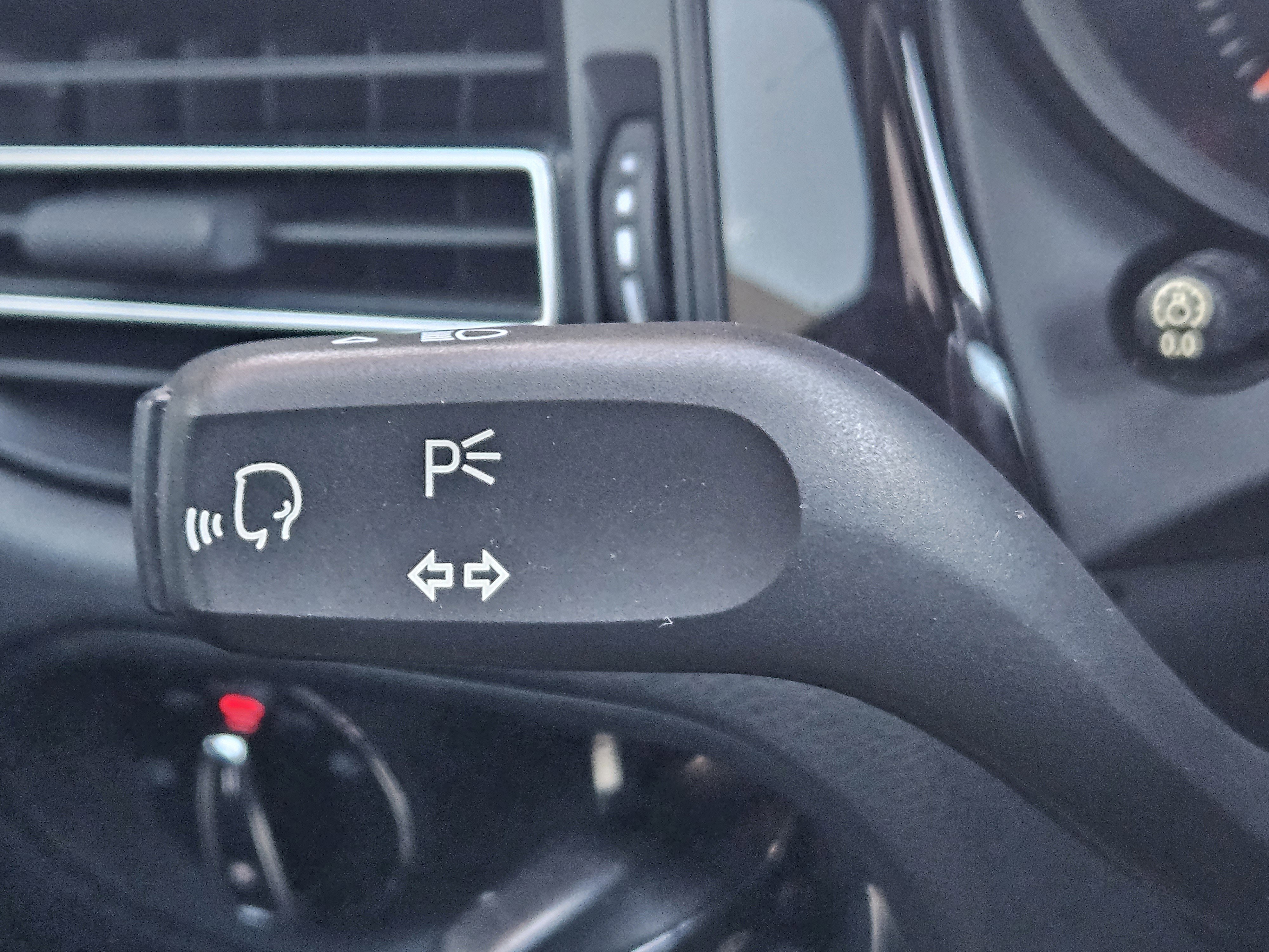 Used 2019 Porsche Macan image 27