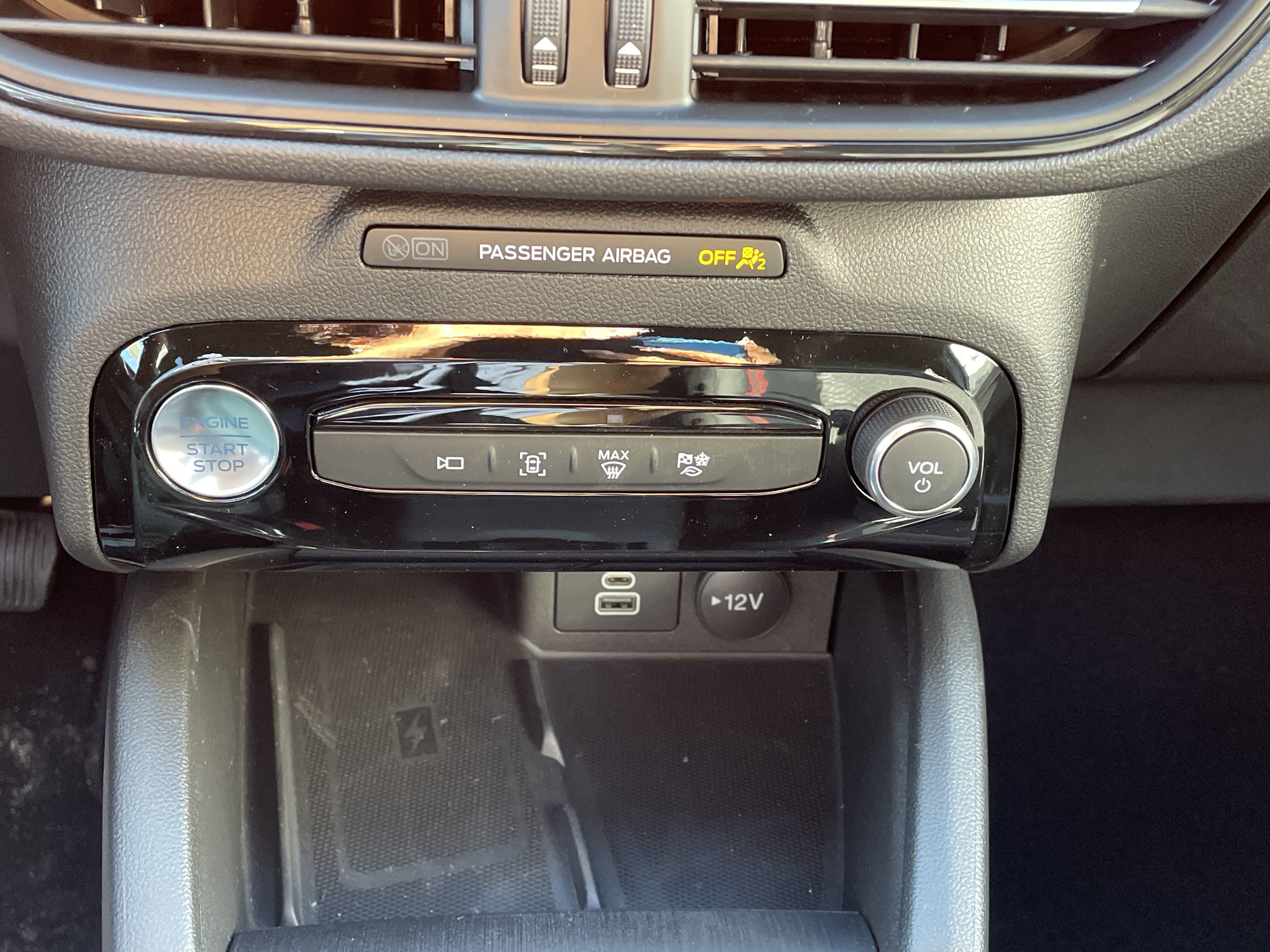 New 2025 Ford Escape ST-Line Elite w/ Tech Pack #2 image 35