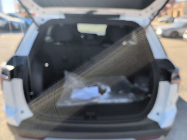 New 2026 Chevrolet Equinox LT image 19