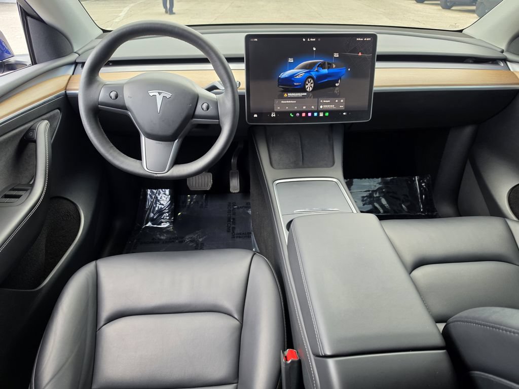 Used 2023 Tesla Model Y Long Range AWD/4WD image 17