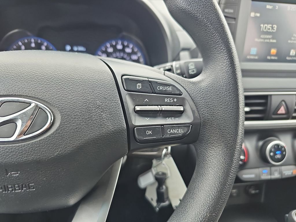 Used 2020 Hyundai Kona SE image 18