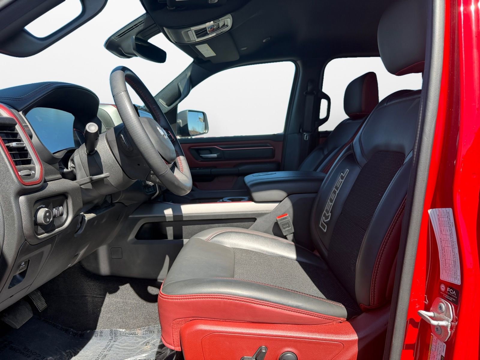 Used 2025 RAM 1500 Rebel AWD/4WD image 9