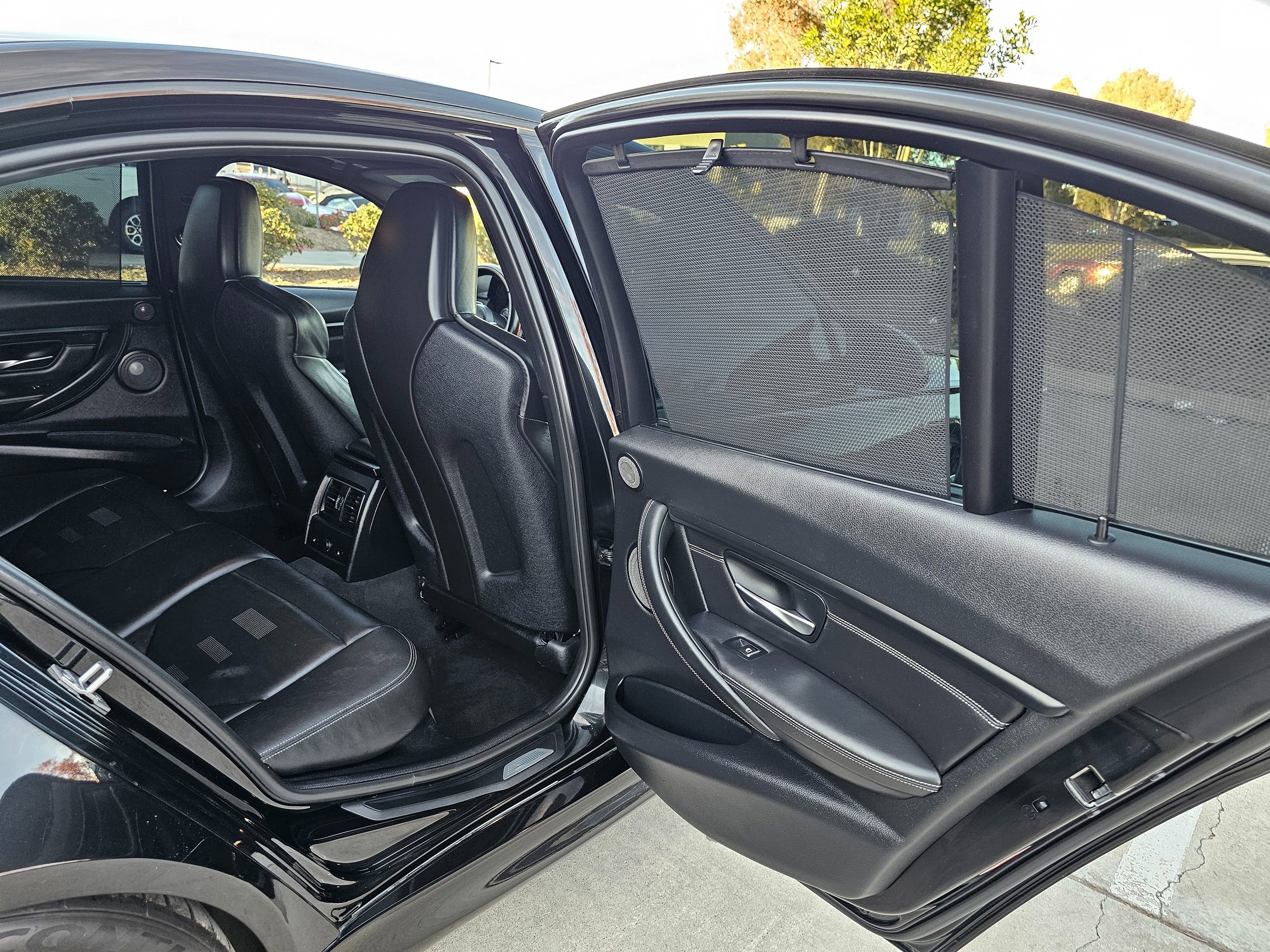 Used 2018 BMW M3 RWD image 32
