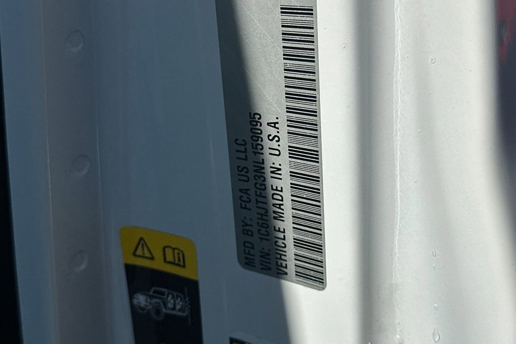 Used 2022 Jeep Gladiator Overland image 28