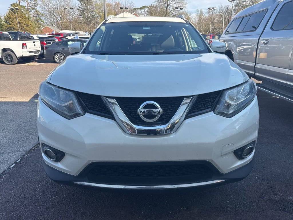 Used 2015 Nissan Rogue SL w/ SL Premium Package image 2