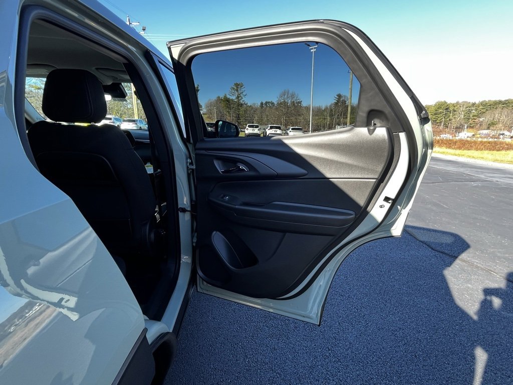 New 2026 Chevrolet TrailBlazer LS w/ LS Convenience Package image 16