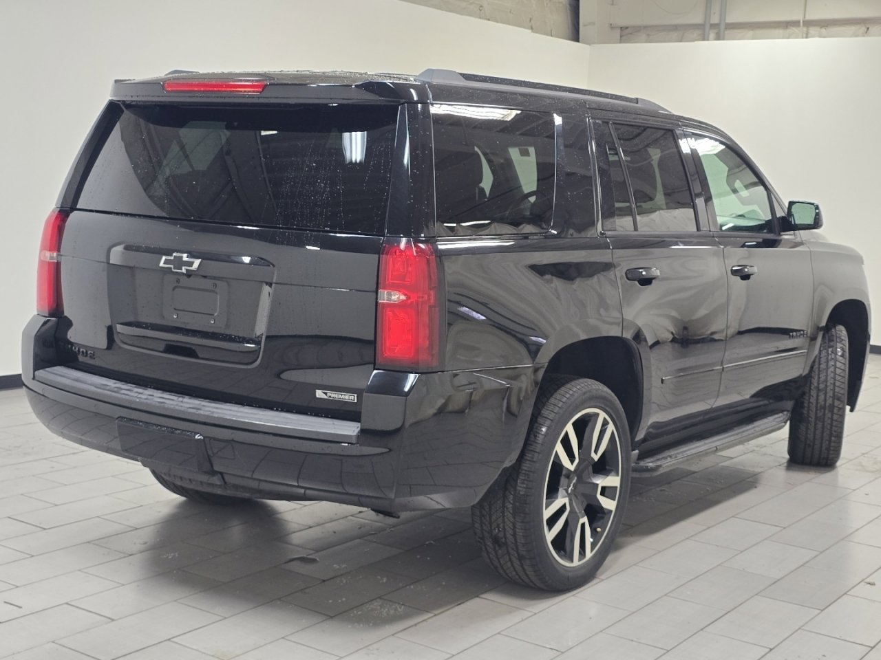 Used 2018 Chevrolet Tahoe Premier image 22