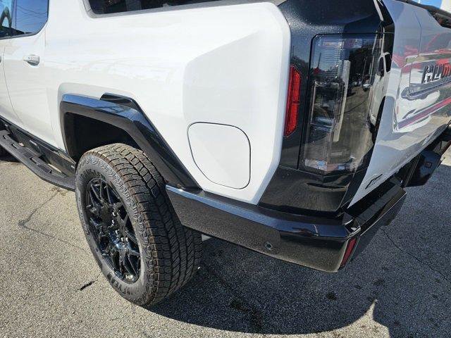 New 2026 GMC Hummer EV 2X image 14